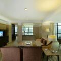 Pacific Regency Hotel Suites