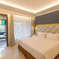 Fourteen Roses Boutique Hotel Legian