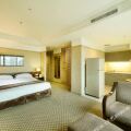 Pacific Regency Hotel Suites