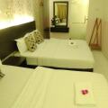 Apple 1 Hotel Gurney