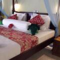Whitepearl Beach