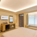 Fourteen Roses Boutique Hotel Legian