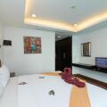 The Palms, Kamala Beach
