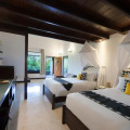 Legian Beach Hotel