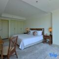Golden Palm Resort