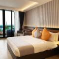 Triton Prestige Seaview & Spa