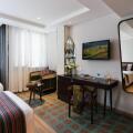 Au Lac Legend Hotel