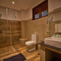 Oak Ray Regency Hotel