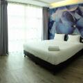 V Garden Hotel