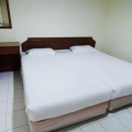 Coral Bay Resort