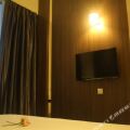 Fuller Hotel