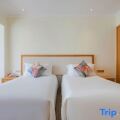 Golden Palm Resort