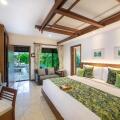 Legian Beach Hotel