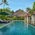 Legian Beach Hotel