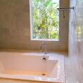 Fourteen Roses Boutique Hotel Legian