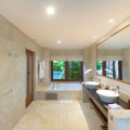 Legian Beach Hotel