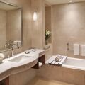 The Ritz-Carlton Abu Dhabi, Grand Canal