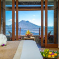 Lakeview Hotel & Restaurant