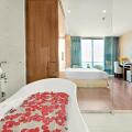 Yarra Ocean Suite Danang