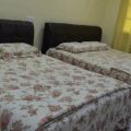 Penarak Bamboo Beach Motel