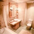Fourteen Roses Boutique Hotel Legian