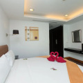 The Palms, Kamala Beach