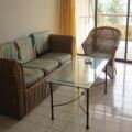 Paradise Lagoon Apartment