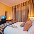 Time Oak Hotel & Suites