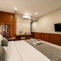 Japa Suites & Villas