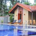 Villa Shade