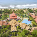 Royal Palms Beach