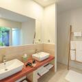 Rahaa Resort