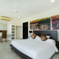 Green Turtle Villa By The Serendipity Collection