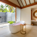 Furaveri Island Resort & Spa