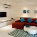 Holiday Inn Resort Kandooma Maldives