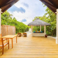 Furaveri Island Resort & Spa