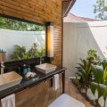 Komandoo Island Resort