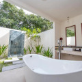 Furaveri Island Resort & Spa
