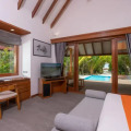 Dhigufaru Island Resort