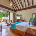 Furaveri Island Resort & Spa