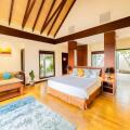 Furaveri Island Resort & Spa