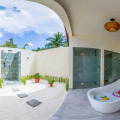 Furaveri Island Resort & Spa