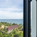 The Tahiti Beach Hotel