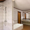 Royal Island Resort & Spa