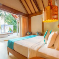 Furaveri Island Resort & Spa