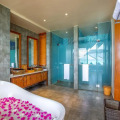 Furaveri Island Resort & Spa