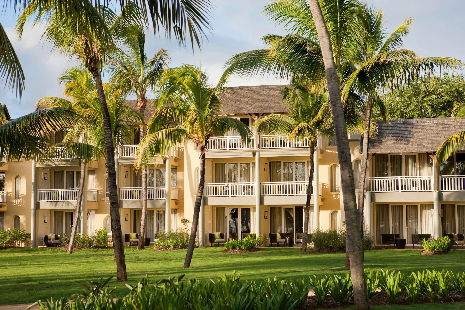 OUTRIGGER Mauritius Beach Resort