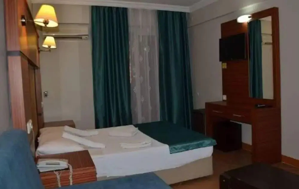 Photo - Amore Hotel