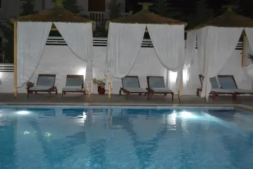 Foto - 6 Milje Hotel