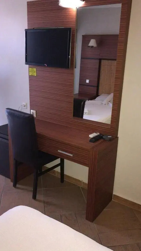 Photo - Amore Hotel